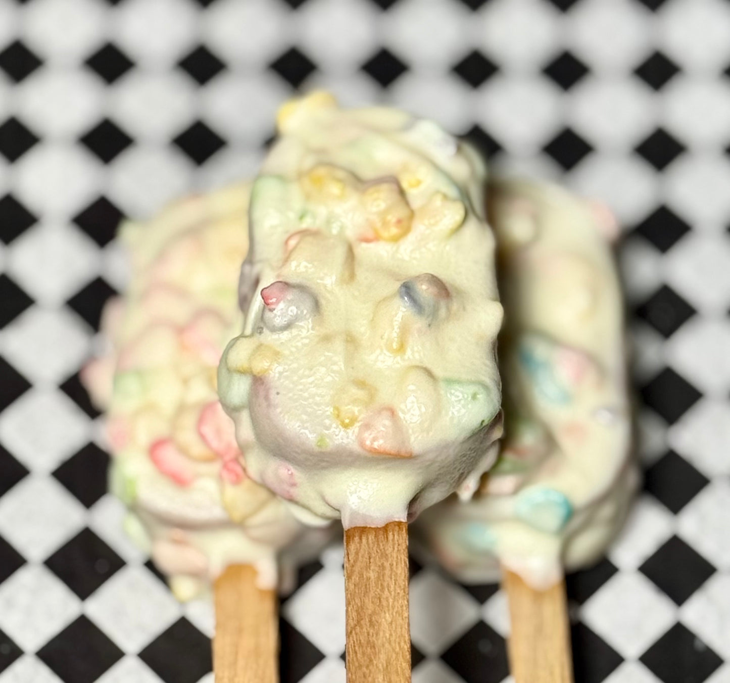 Cakesicles & Donuts *PRE-ORDER*