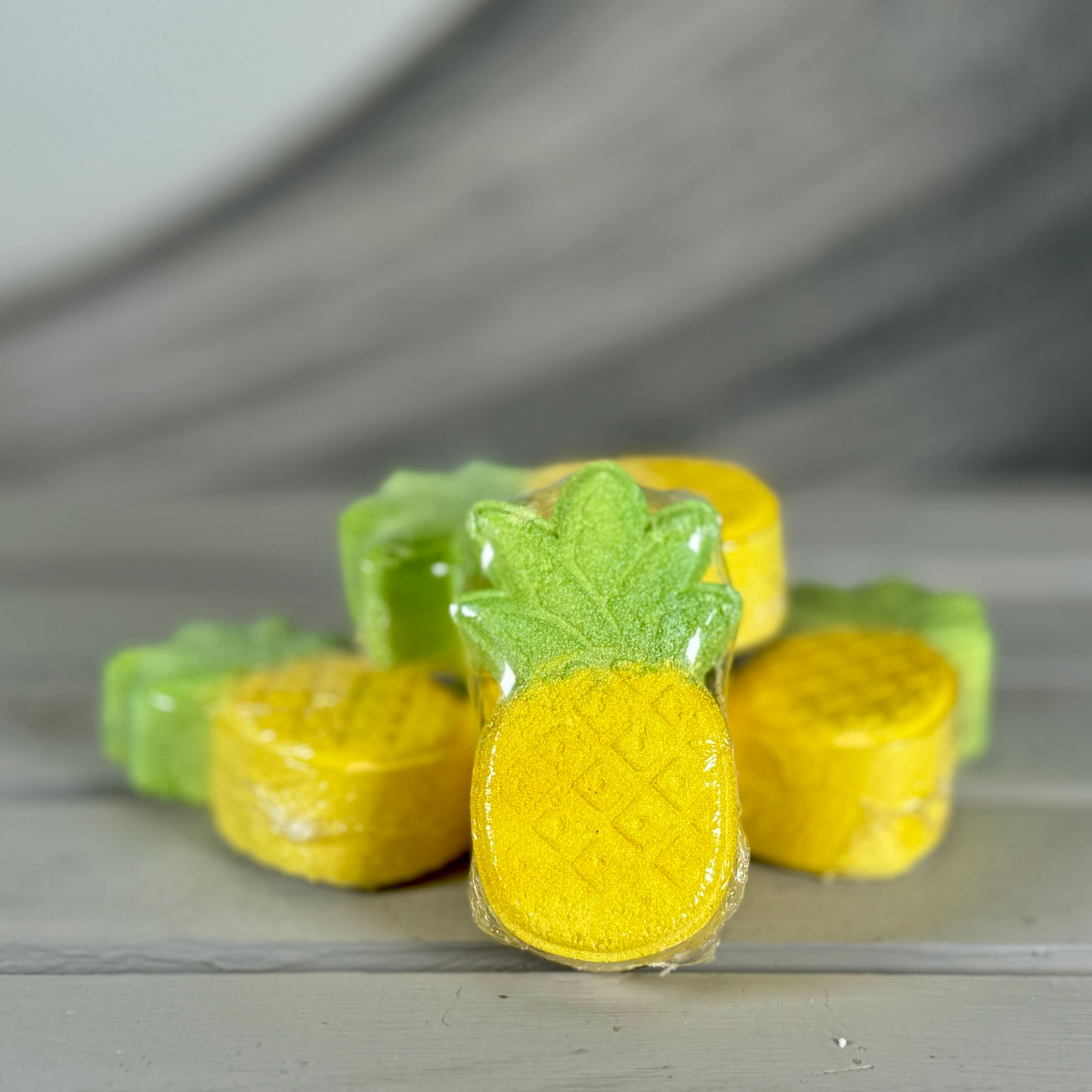 Pineapple Mint Bath Bomb